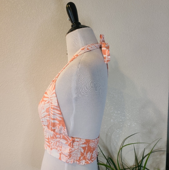 Kendall+Kylie Halter Top Size Large - Picture 7 of 9